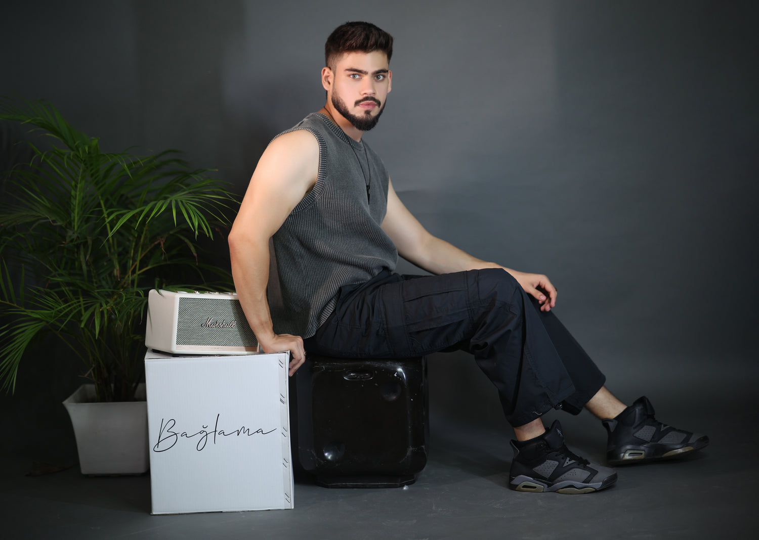 The Comeback of Parachute Pants: Why They’re the Ultimate Fashion Flex